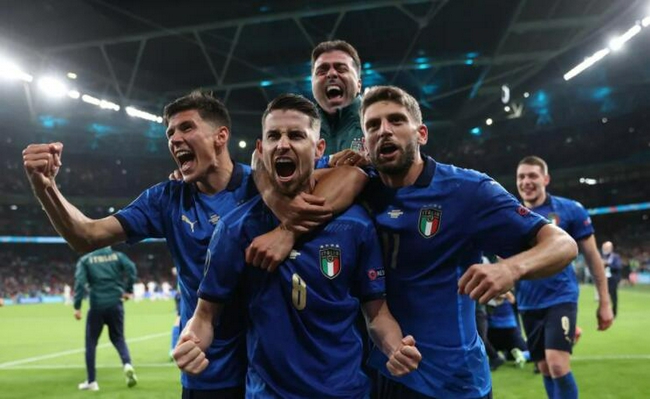 بات من شبه المؤكد أن نيمار سيغيب عن مواجهة ريال مدريد بسبب إصابة مزدوجة